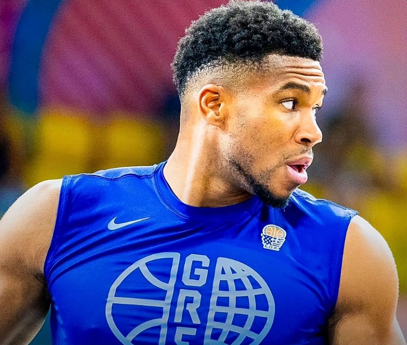 出色发挥引发热议！，字母哥在C9比赛中出色发挥比赛高潮迭起(字母哥上场)