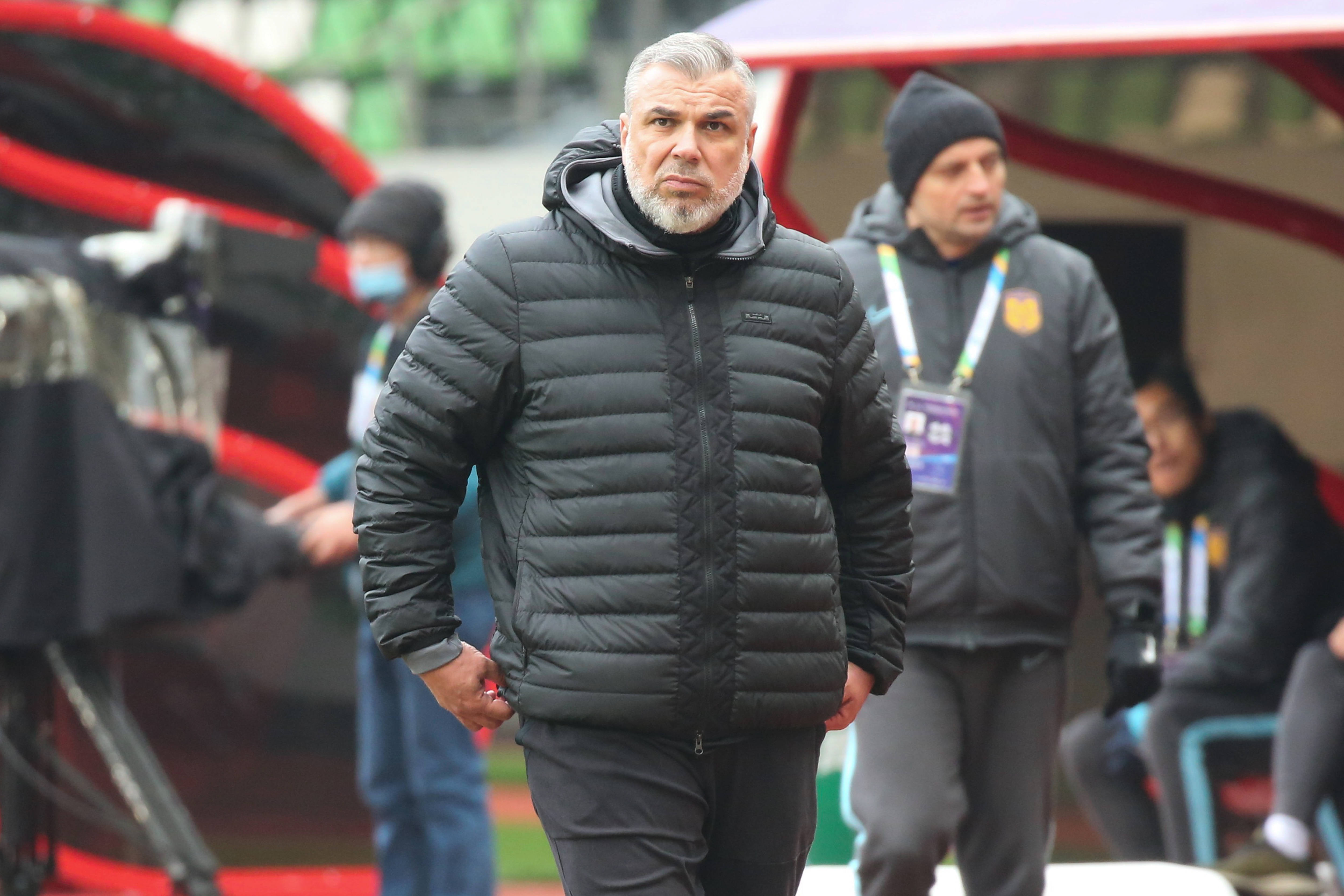 国王杯今晚再迎强敌，浙江队再遭质疑，主帅态度：震撼外界，更衣室氛围转暖的简单介绍-九游下载安装