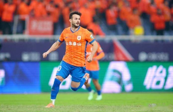 赛前欧联传出新动向,山东泰山造点机会,管理层表态——目标明确,球队文化再被提及的简单介绍 赛前欧联传出新动向,山东泰山造点机会,管理层表态——目标明确,球队文化再被提及的简单介绍